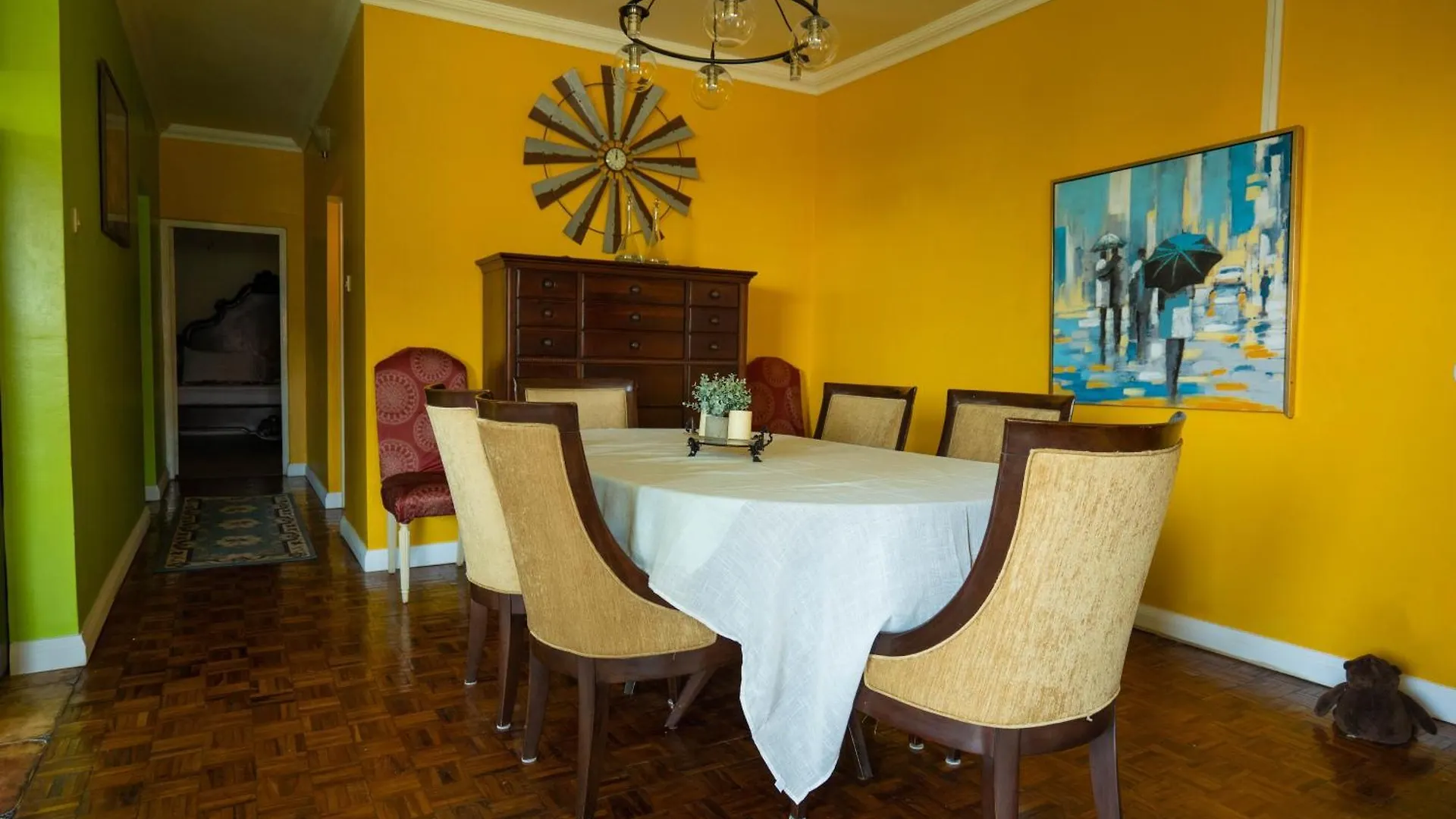 Kingston - 2 Beds - 2 Bathrooms - Pool - Parking Apartment